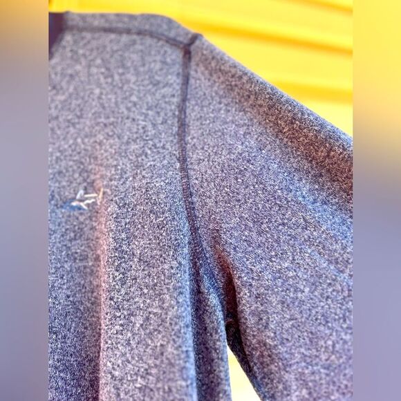 Greg Norman grey textured pattern long sleeved sweater/shirt, soft, crew neck,L - Picture 5 of 10